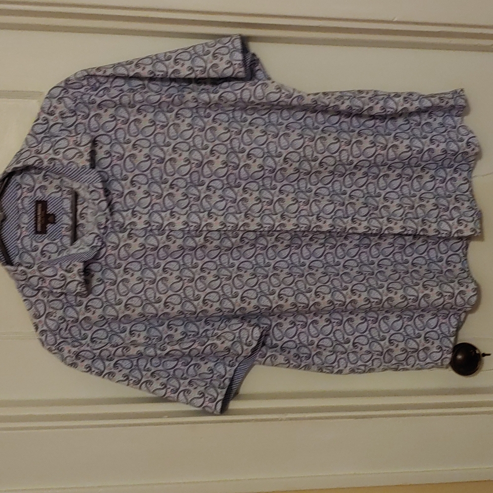 Men's XL short sleeve Johnston & Murphy casual dress shirt